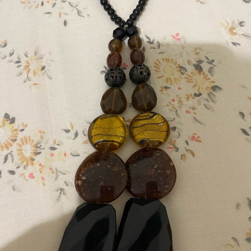 Brown necklace with multicolored beads like new
