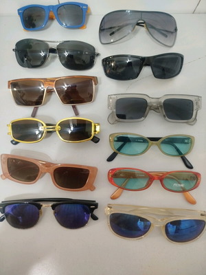 Sunglasses like new, pack of 12 pieces