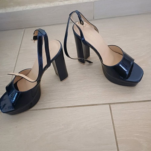Tsoukalas shoes blue sandals like new, size 38