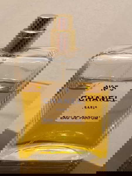 Vintage Chanel No5 EAU DE PARFUM 100ML Συσκευασία. ΚΟΙΤΆΞΤΕ ΤΟ ΠΡΟΦΊΛ ΜΟΥ ΕΧΩ ΠΟΛΛΆ ΑΡΩΜΑΤΑ