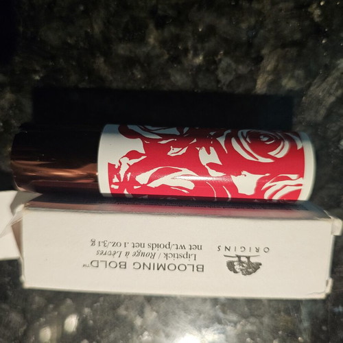 Origins Blooming Bold Lipstick No 22 Poppy Pout new, red matte