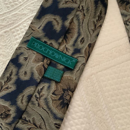 Prochownick tie 100% silk new in excellent condition