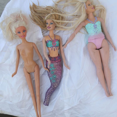 Barbie dolls Mattel like new, set of three mermaid models