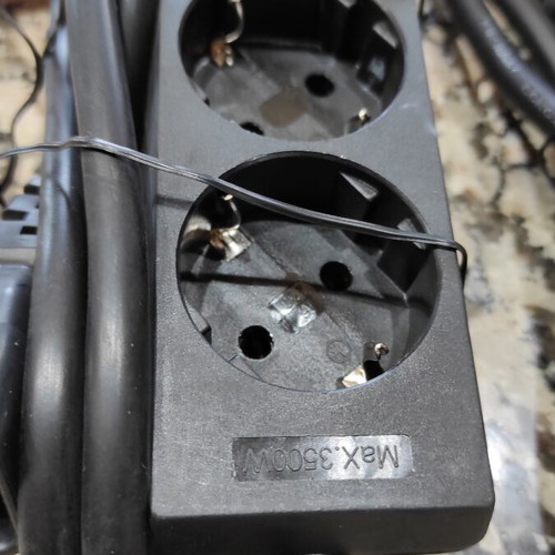 Power strips for UPS with 3 and 4 outlets, new
