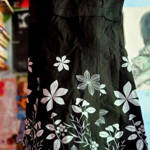 Mim summer dress with floral motifs, black and white, size M