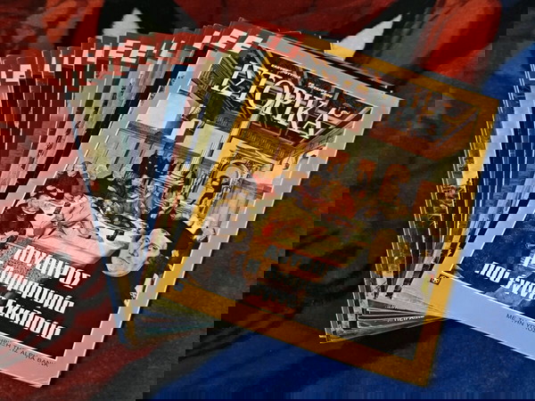 Τεύχοι "ΙΣΤΟΡΙΚΑ" - Ελευθεροτυπία (2000-2002)