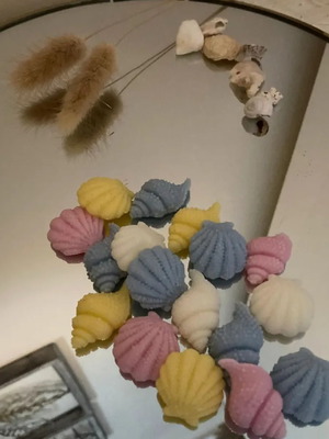 Wax Melts Shells Pack of 20 New