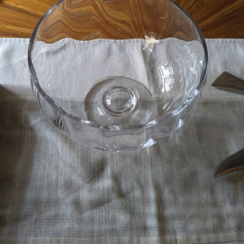 Crystal fruit bowl