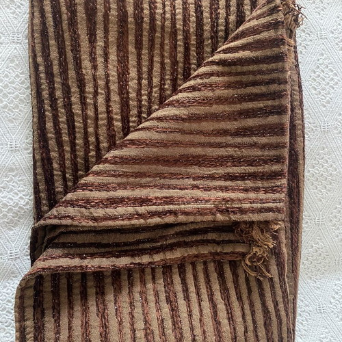Guy Laroche Paris brown throw over 120x180cm used