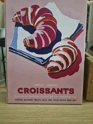 Wooden Croissants decoration like new, size 13×18 cm