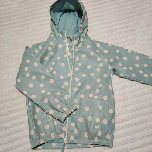 Sinsay kids waterproof jacket like new