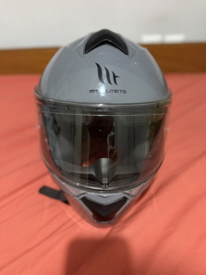 MT motorcycle helmet like new