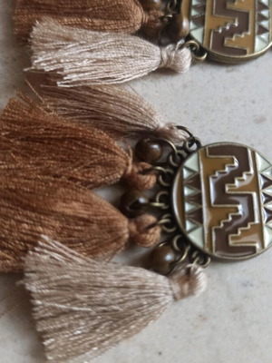 Handmade metal earrings geometric pattern and tassels new, brown