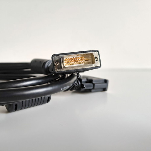 DVI-D Dual Link Cable 2m like new with gold-plated connectors
