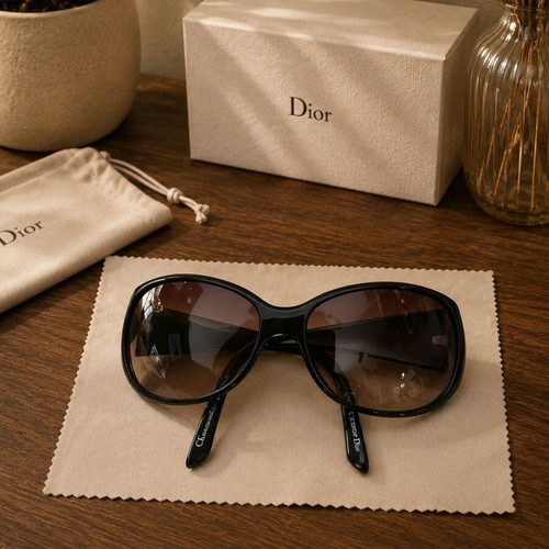 Christian Dior Houndstooth Sunglasses used with box and case