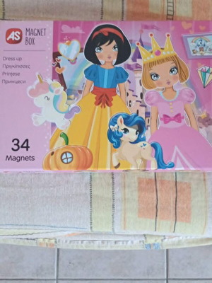 Magnet box board game used, dress up with magnetic clothes