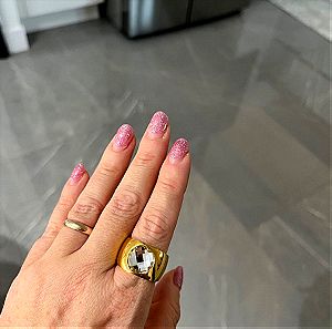 δαχτυλιδι σε χρυσό χρωμα μέγεθος 8 ατσάλι - stainless steel