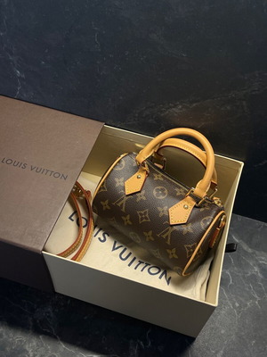 Louis Vuitton Nano Speedy χιαστί σαν καινούργιο, καφέ