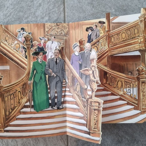 Titanic 3D book, the ship of dreams