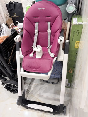 Peg Perego Καρέκλα Φαγητού Siesta Follow Me, φούξια