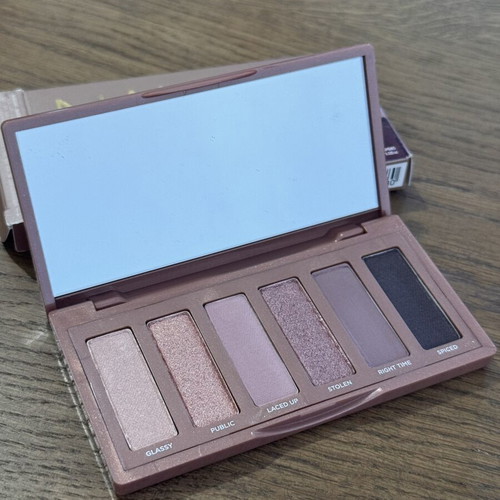 Urban Decay Naked3 Mini eyeshadow palette
