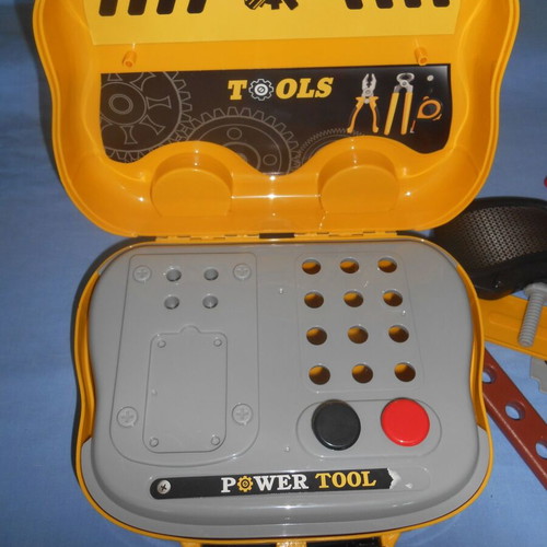 Tool Case Bus with Tools used