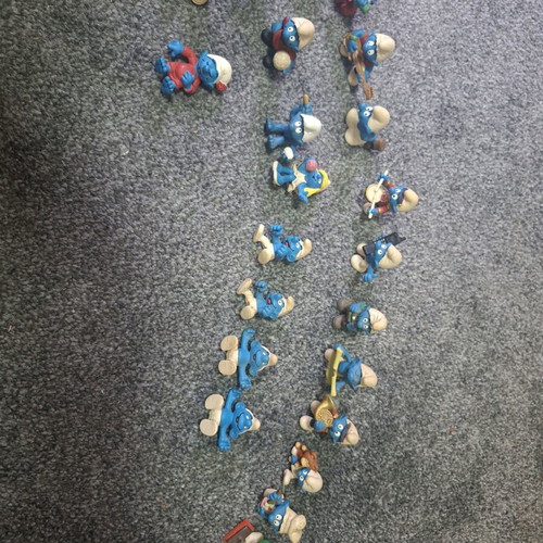 Smurfs figures like new, set of 22 pieces