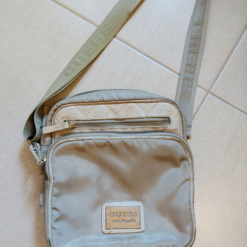 Guess crossbody bag used, beige color