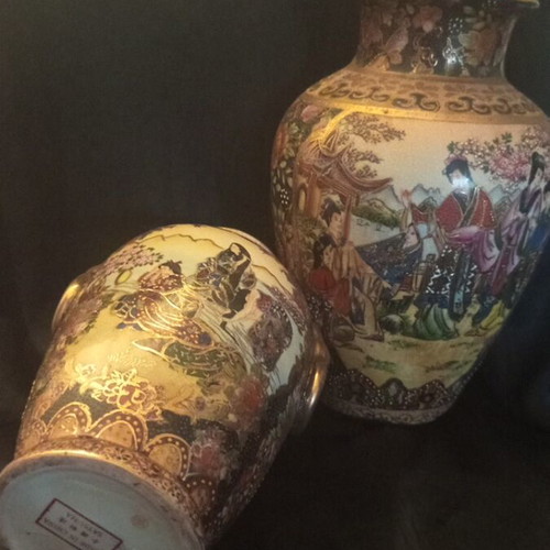 Vintage Satsuma Style Porcelain Vases Set of 2, like new