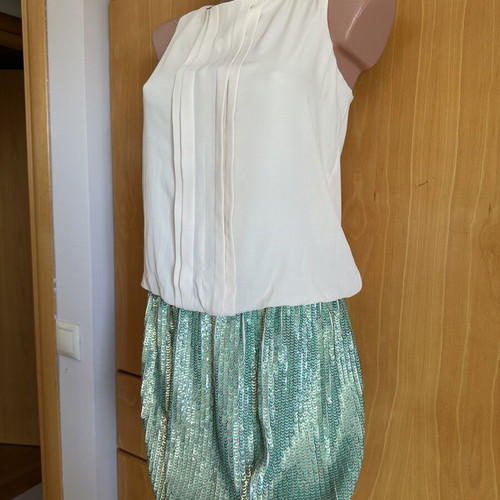 Benetton dress new with elastic waist and sequined skirt