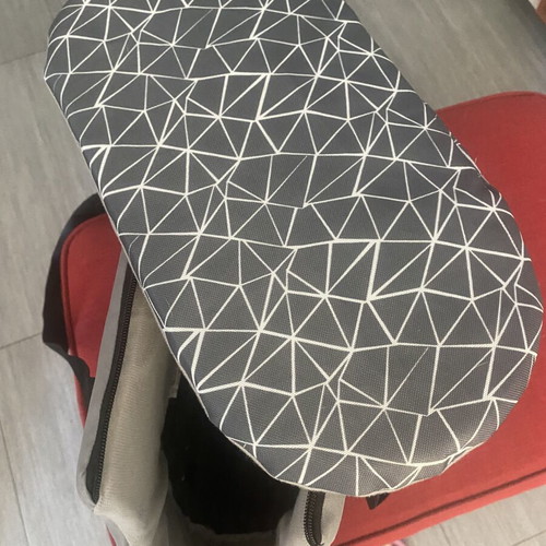 Everyday pet carrier bag for small dogs or cats