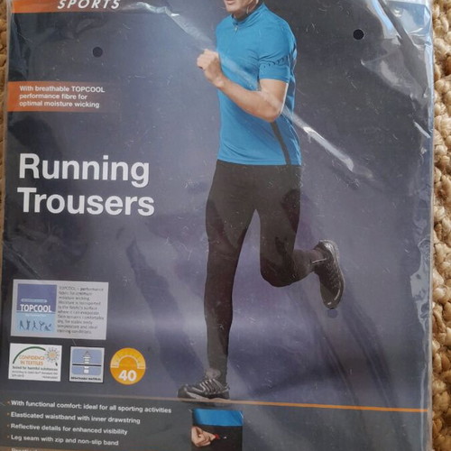 Men's running set XXL new, black Crivit
