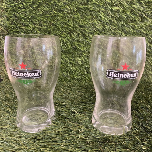 Heineken vintage collectible glasses like new