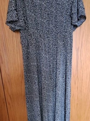 Shein dress like new, size L 40 12