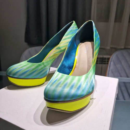 Catwalk green women's high heels new, size 41 with gift watch