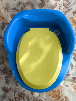 Детска гърне Yo-Yo за обучение като ново