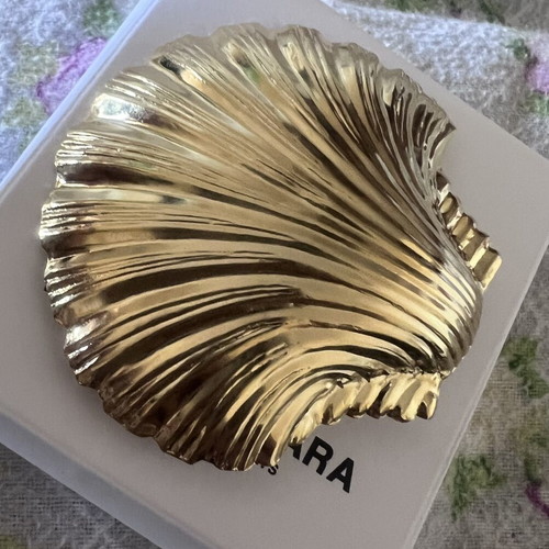 Vassia Kostara gold shell accessory