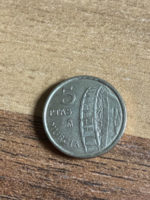 5 pesetas 1999 used, Spain