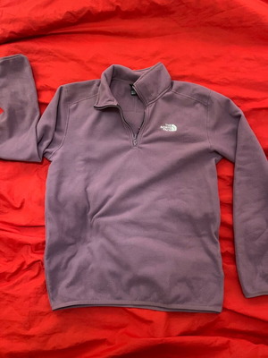 The North Face Glacier 1/4 Zip Fleece size M like new, purple