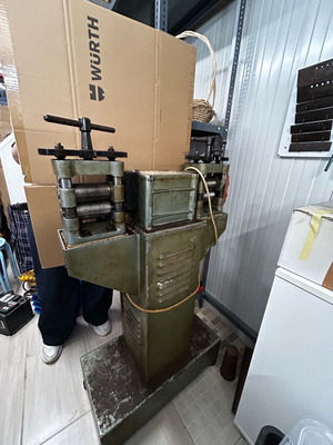 Double cylinder used for wire and plate