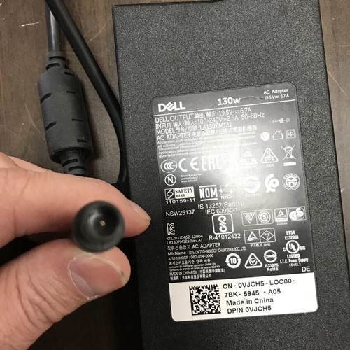 Laptop Dell AC Adapter 19.5V 6.7A 130W 7.4mm x 5.0mm used
