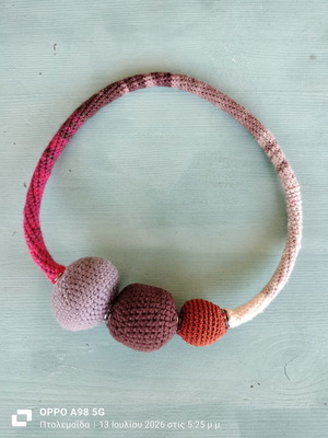 Handmade necklace like new