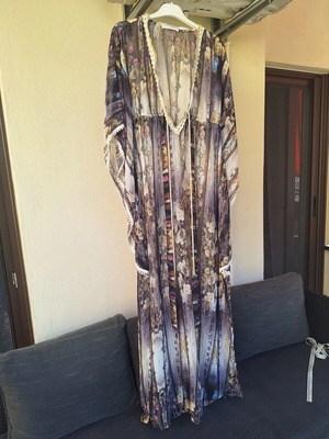 Maxi caftan dress Shine 2gether like new, size S-M, beige and purple