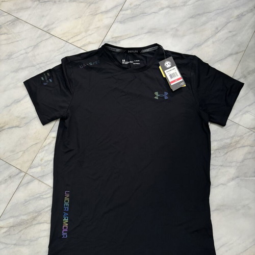 Under Armour reflective T-shirt size L new