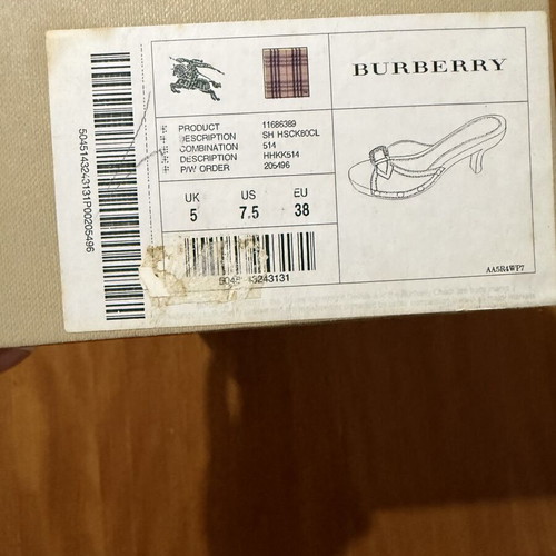 Burberry vintage women's mules like new, Nova Check pattern