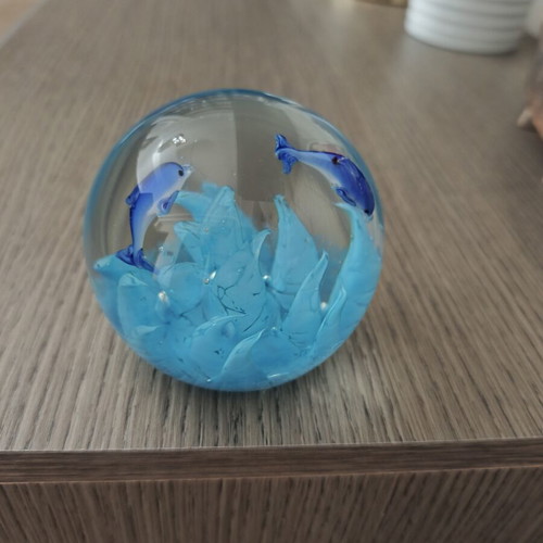 Decorative ball with Murano designs inside, like new