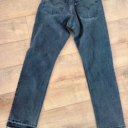 Levi’s jeans new with tags, size 26, grey-black