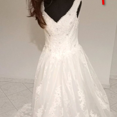 Wedding dress white with embroidered bust and tulle skirt like new, size XXXL