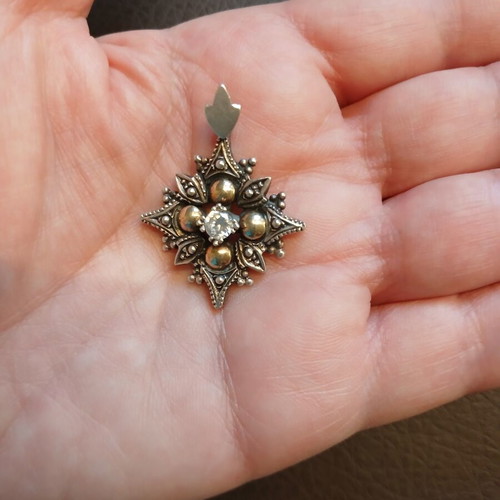 Silver gold Byzantine cross pendant like new