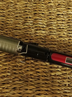 Kyana KY 06 curling iron 19mm used